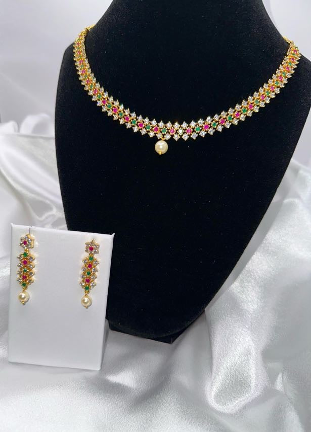 Noor Minimal Gold Set Ruby