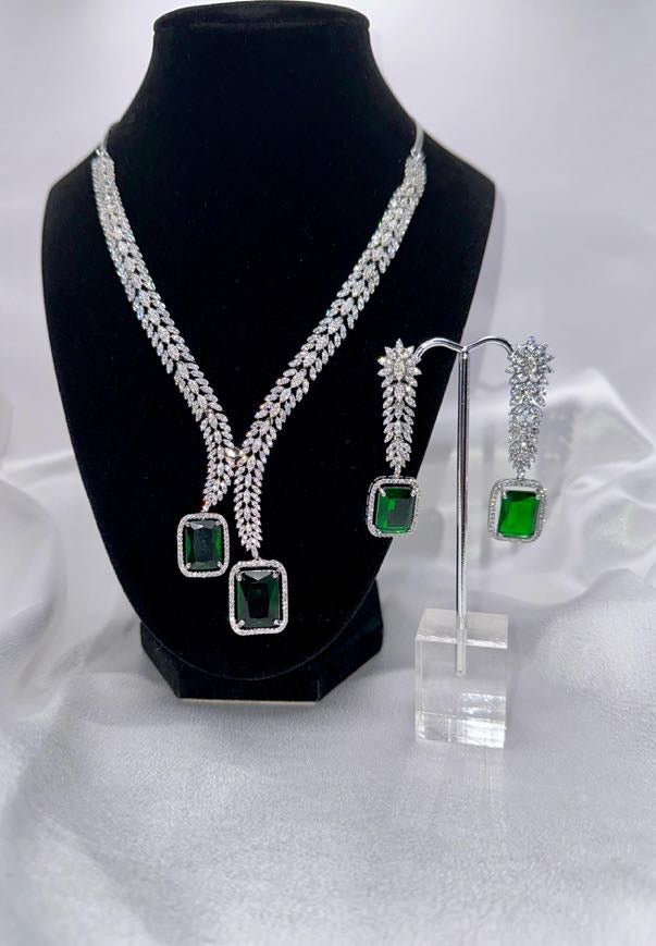 Emerald Elegance Jewelry Set Green