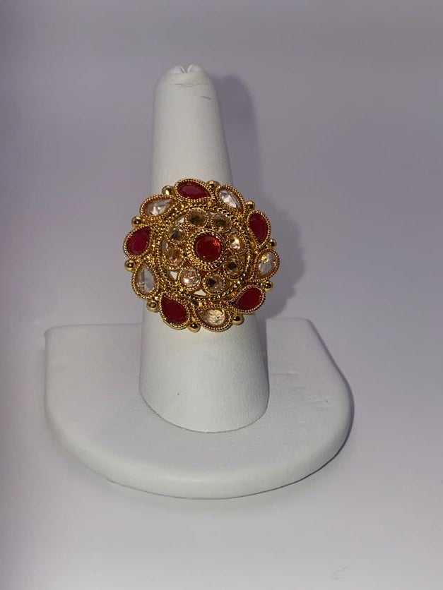 Maharani Statement Ring red