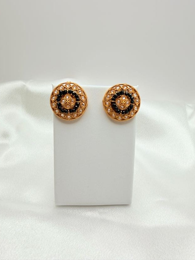 Gold Sparkle Studs black