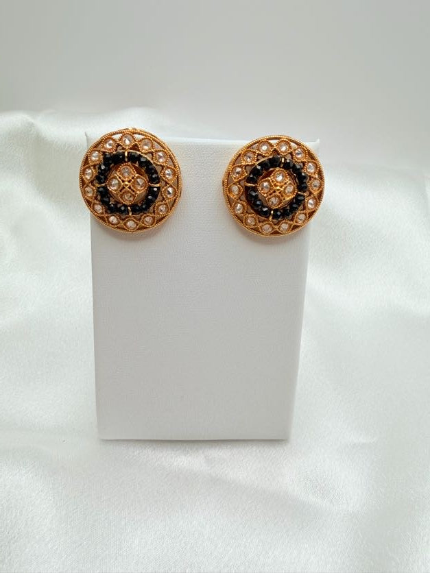 Gold Sparkle Studs black