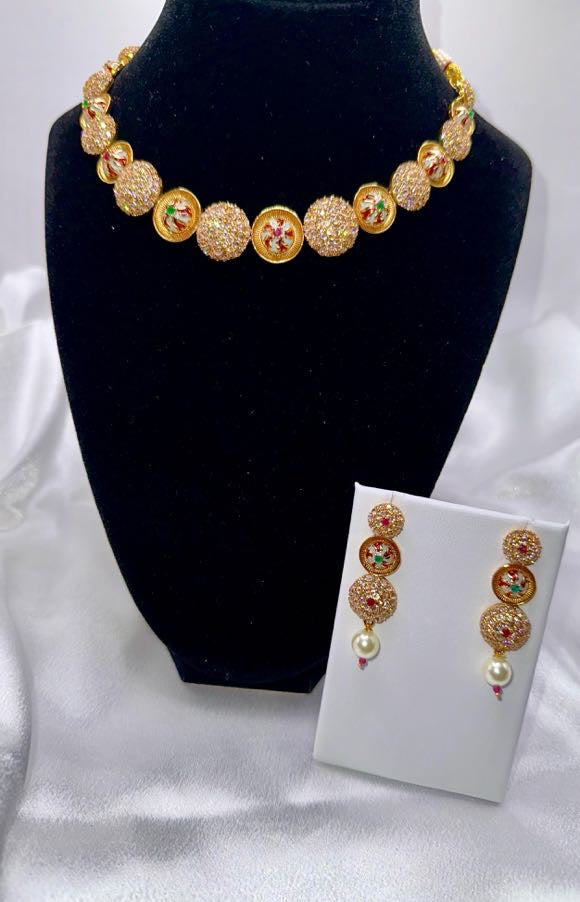 Royal Blossom Pearl Necklace Set